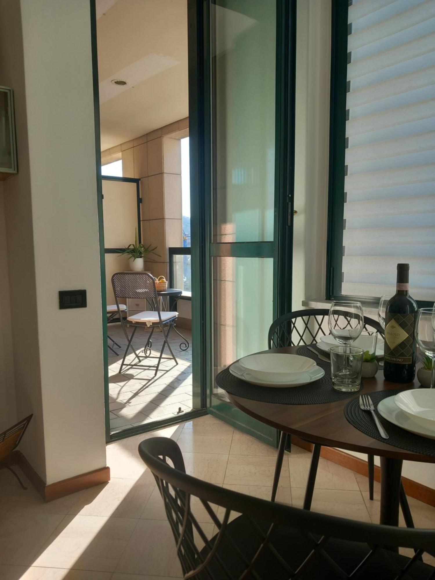 Appartamento Bilocale Con Terrazzo E Box Auto Su Richiesta *
